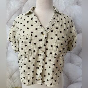 Polka Dot Textured Cropped Button-Up Shirt